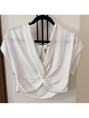 NWT Zara White open back with Tie Blouse